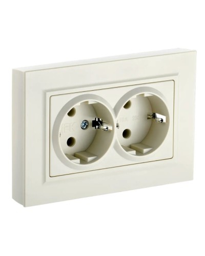 Розетка 2-местная с з/к РС12-3-БрКр бежевый BRITE (BR-R21-16-K10-F). Розетка с заземлением без защитных шторок в сборе. IEK в Благовещенске
