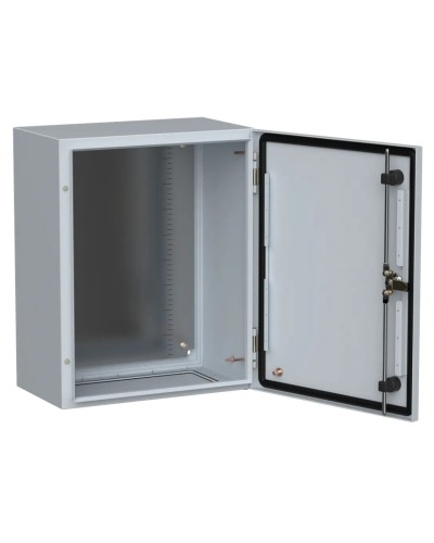 ЩМП-50.40.25 УХЛ1 IP66 500x400x250 TITAN 5 (TI5-10-N-050-040-025-66). Шкаф металлический с монтажной платой. IEK в Благовещенске